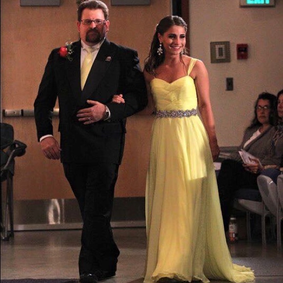 Yellow Jovani Prom/Pageant Dress - Picture 2 of 2